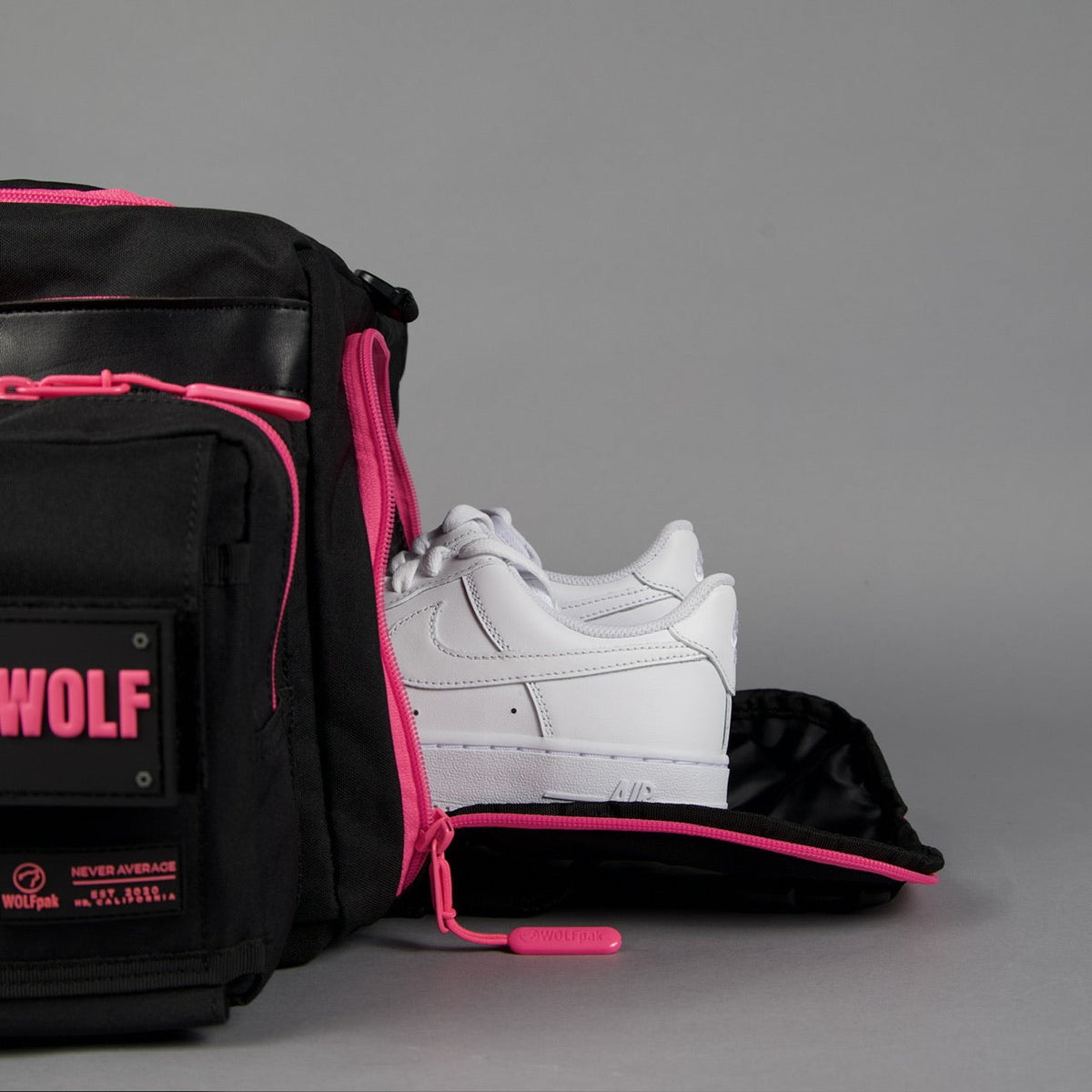 40L Ultimate Duffle Bag Black Neon Pink - Image 27