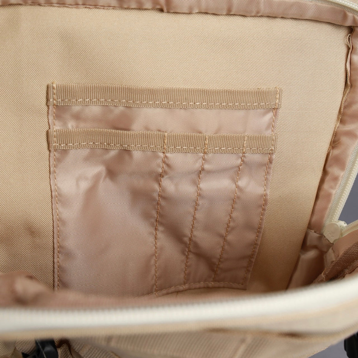 35L Backpack Neutral - Image 8