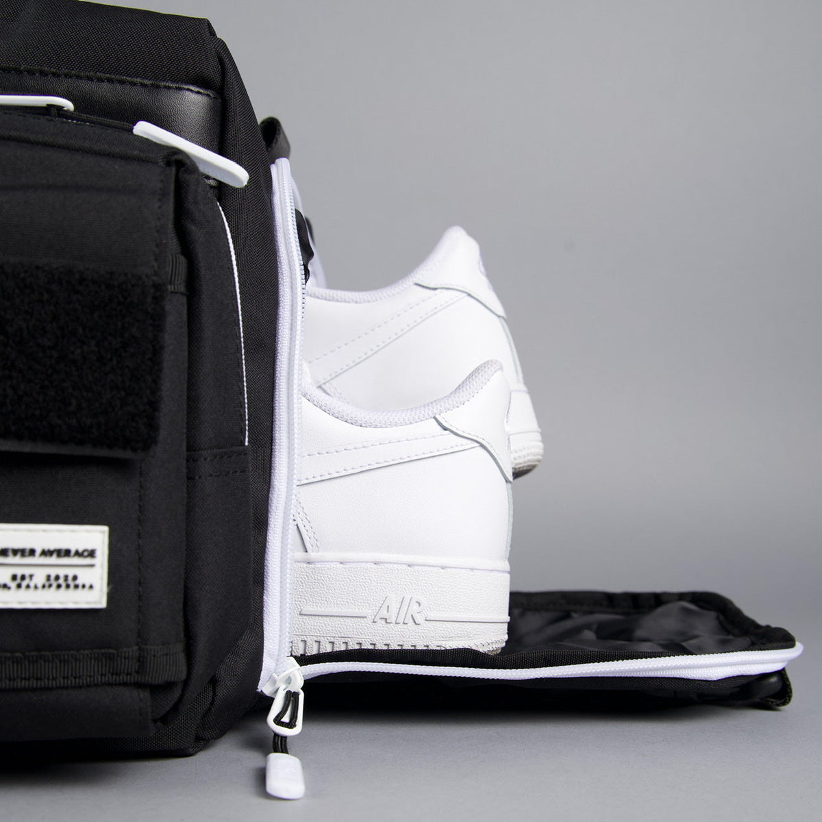 40L Ultimate Duffle Bag Alpha Black White Accents - Image 23