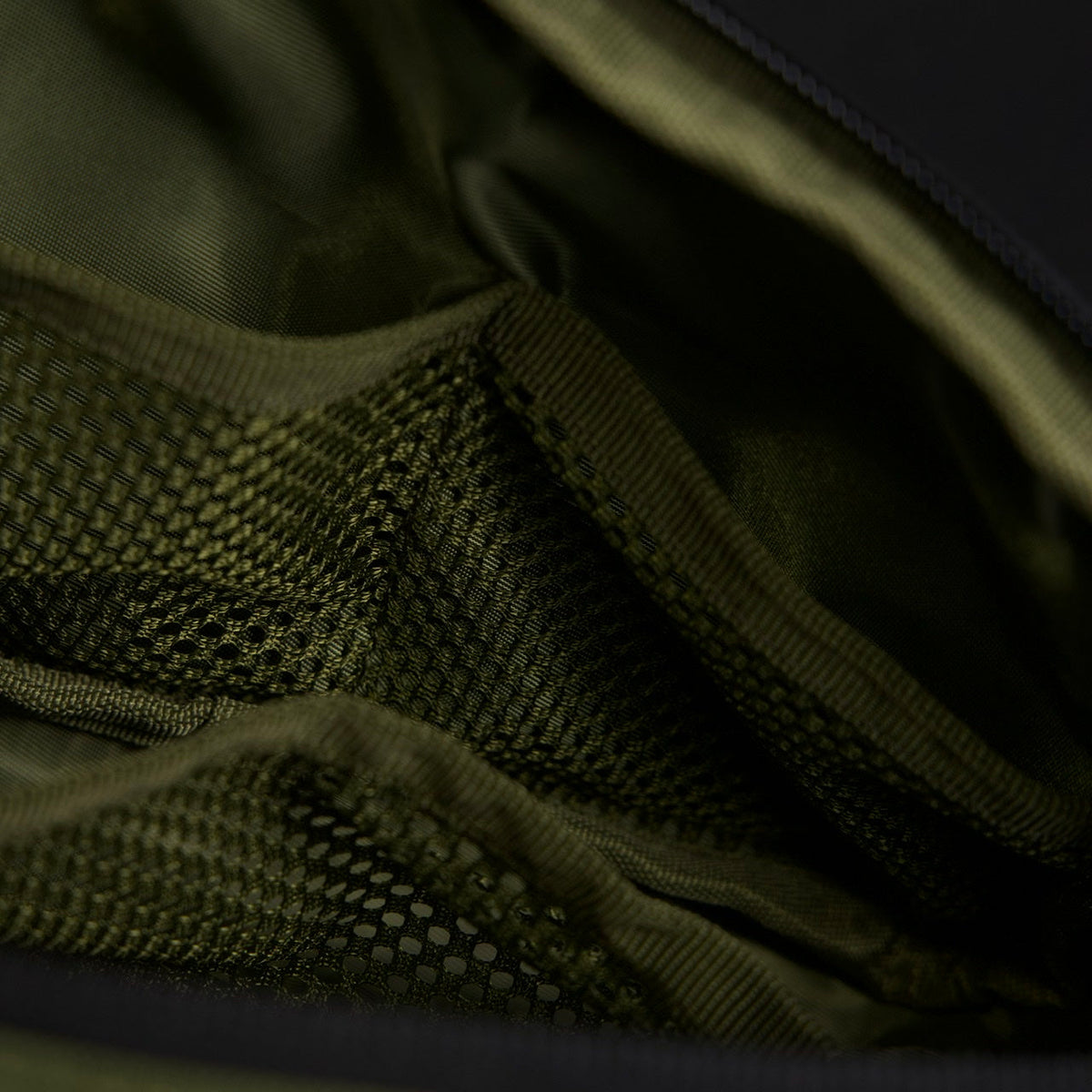Crossbody Pack Athletic Green - Image 9