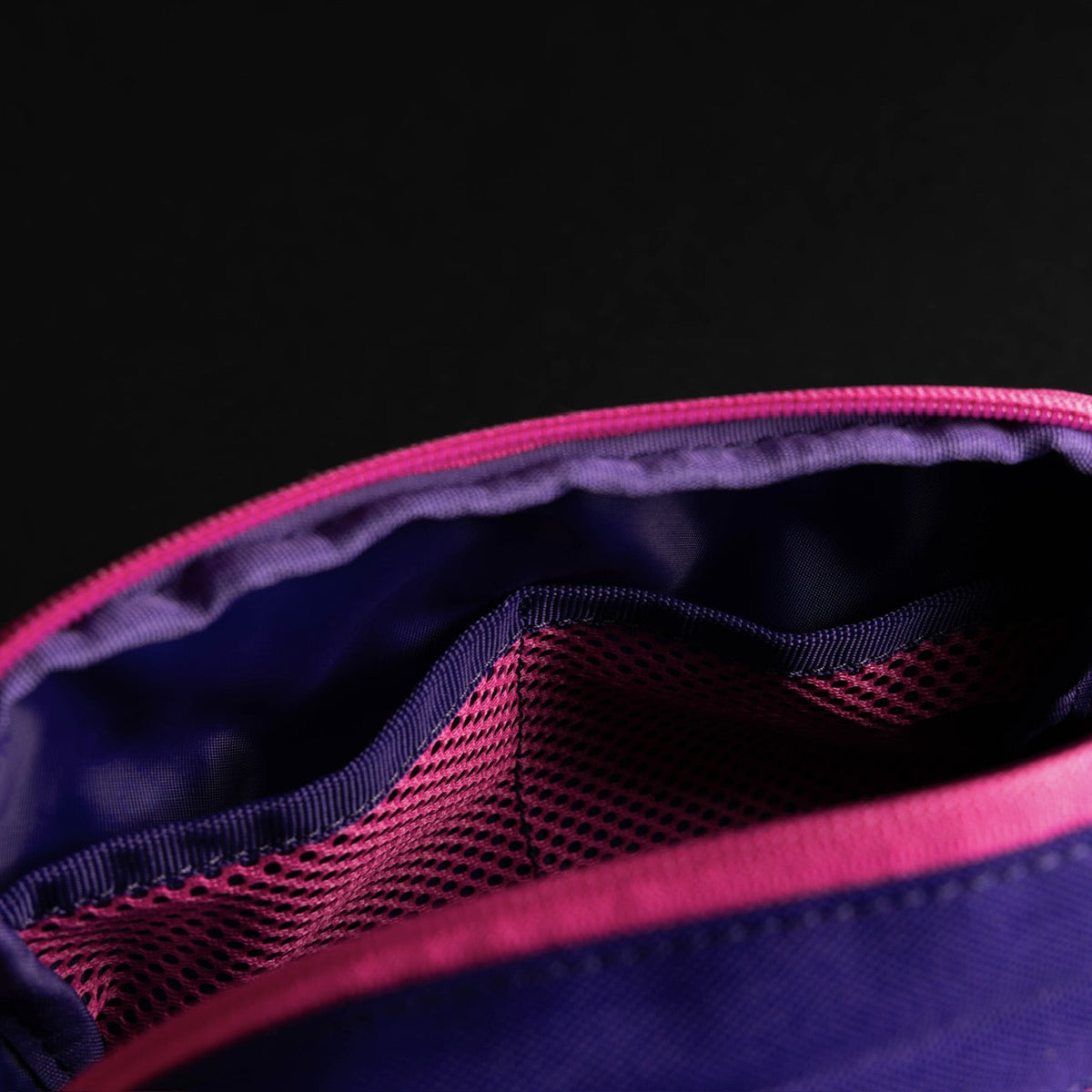 Crossbody Pack Neon Batman - Image 11