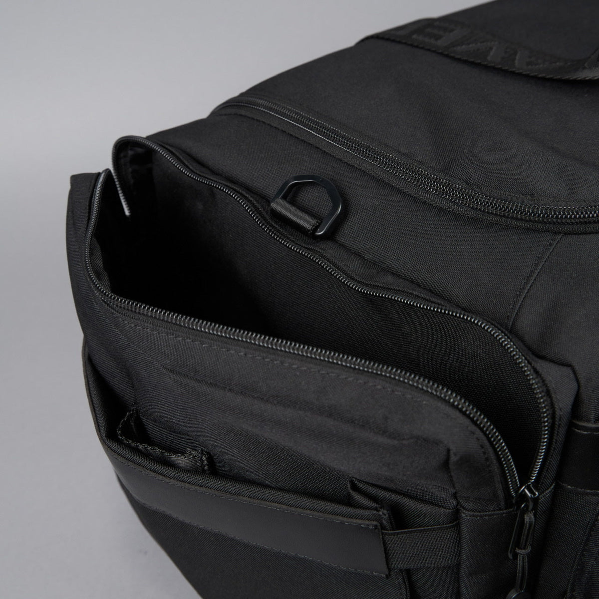 40L Alpha Black Meal Management Duffle Bag - Image 24