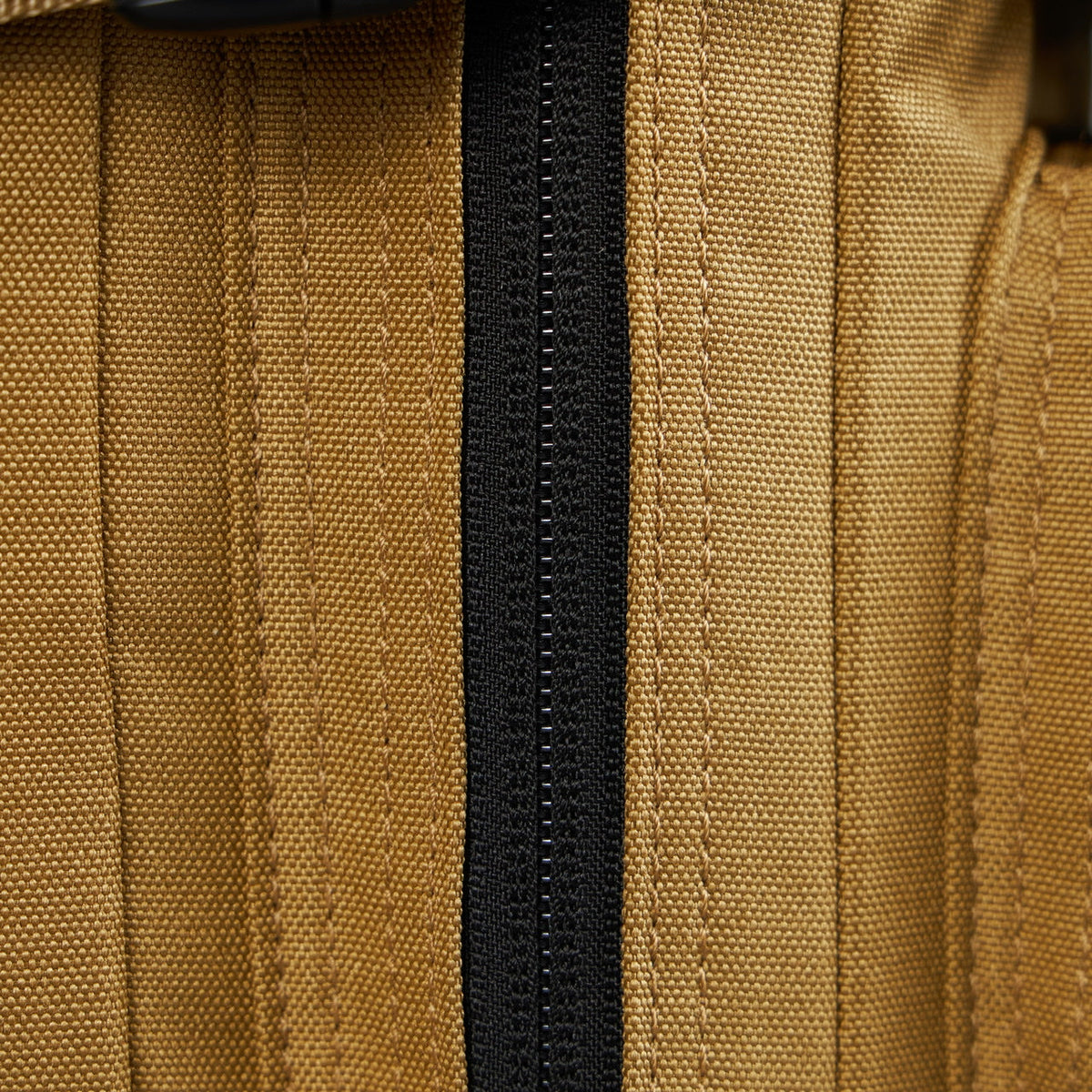 25L Backpack Khaki - Image 16
