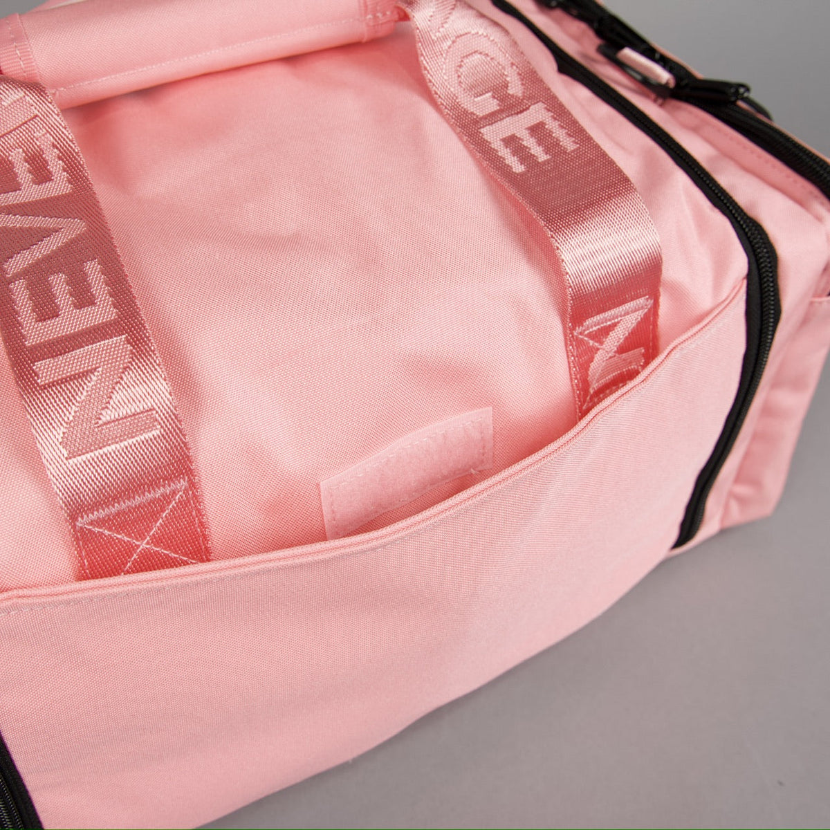 20L Mini Duffle Bag Knockout Pink - Image 14