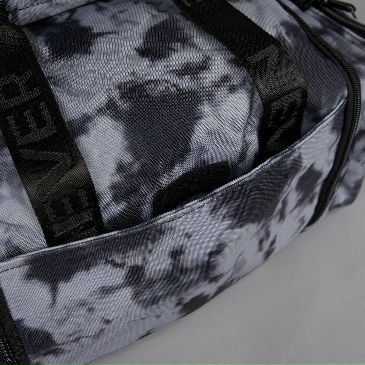 20L Mini Duffle Bag Timber Wolf Eclipse - Image 14