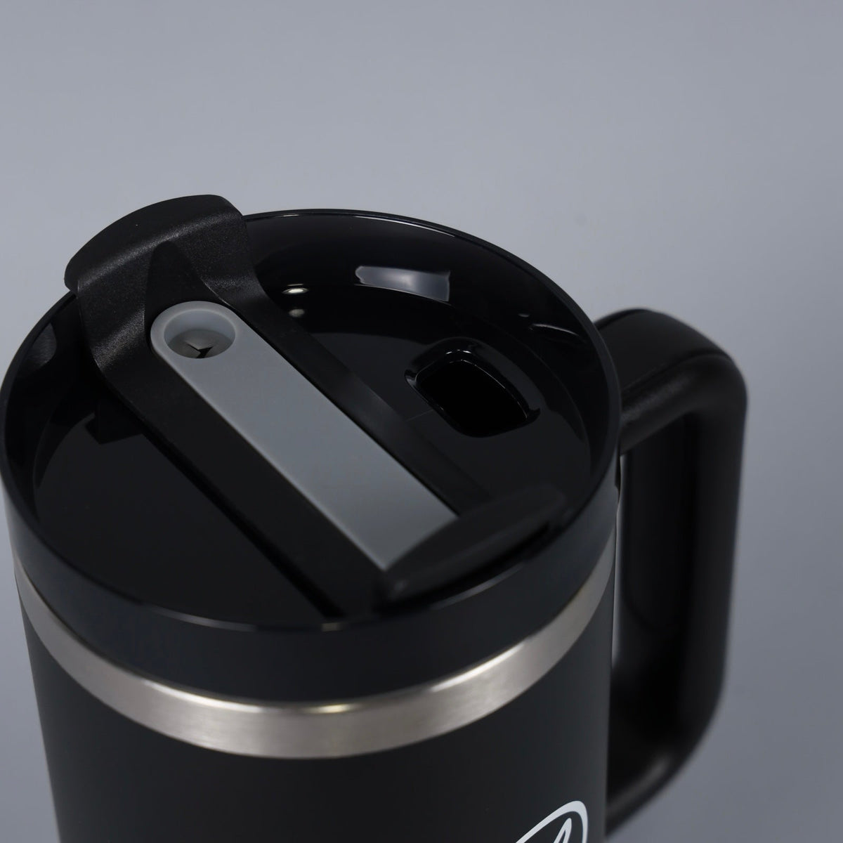40oz Traveler Cup Alpha Black - Image 12