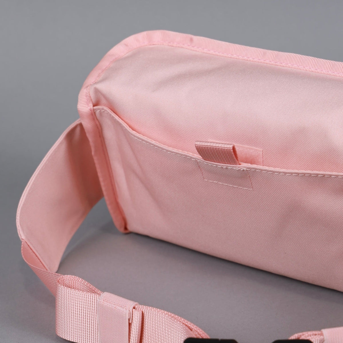 Fanny Pack The Dream Is Real - Image 8
