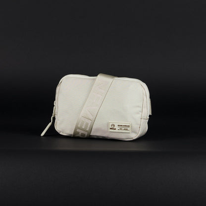 1.5L Crossbody Pack Vanilla - Image 3