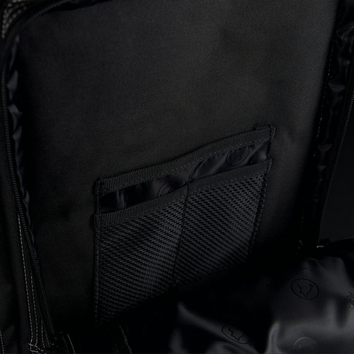 25L Backpack Black Phantom - Image 24