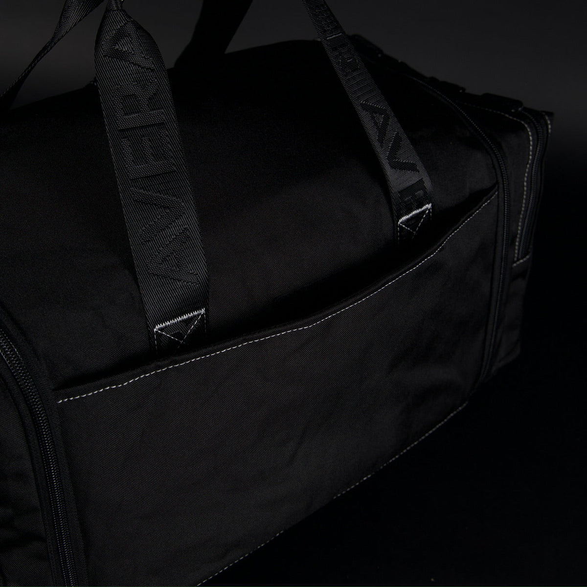 30L Perfect Duffle Bag Black Phantom - Image 18