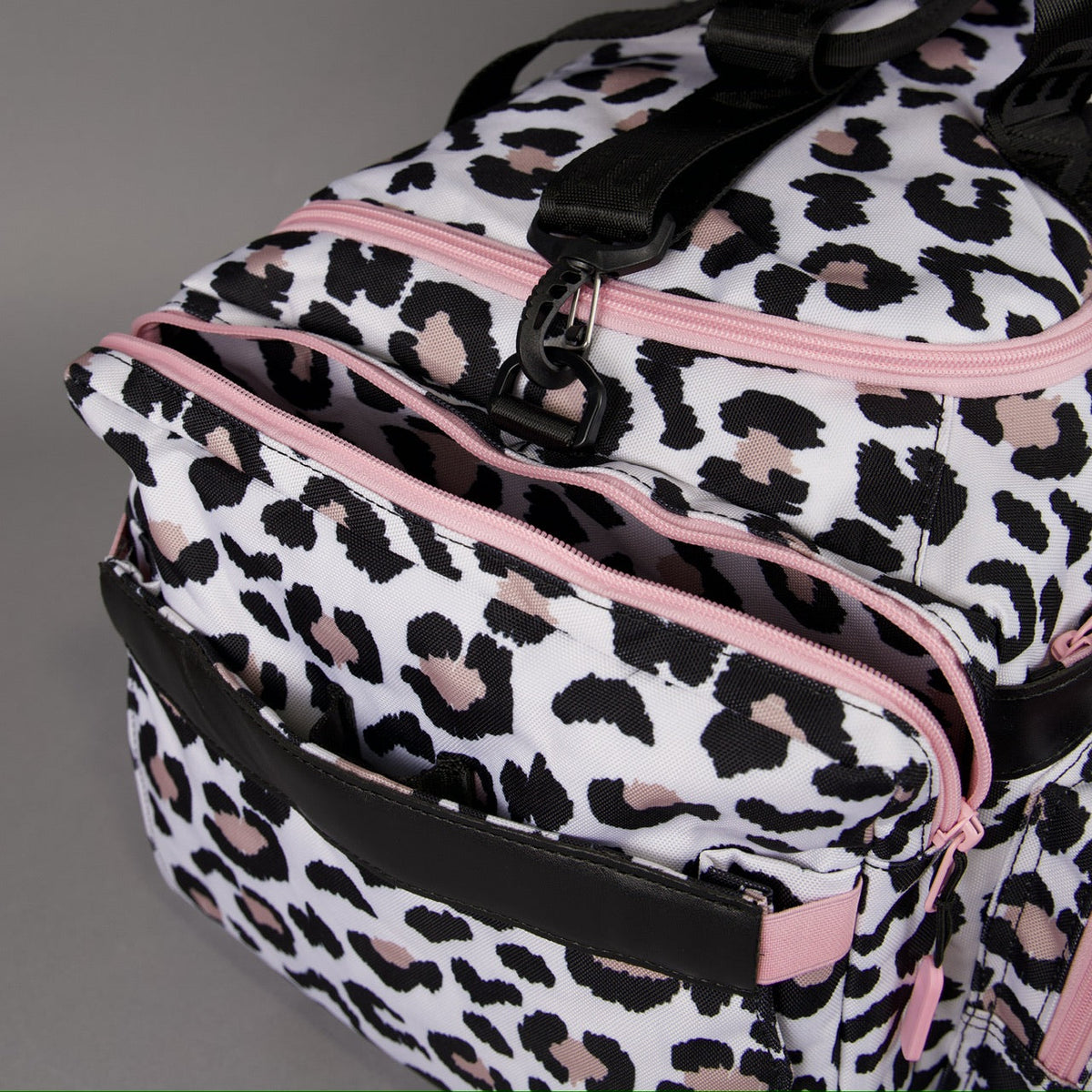 40L Ultimate Duffle Bag Leopard Pink Zip (SALE) - Image 12