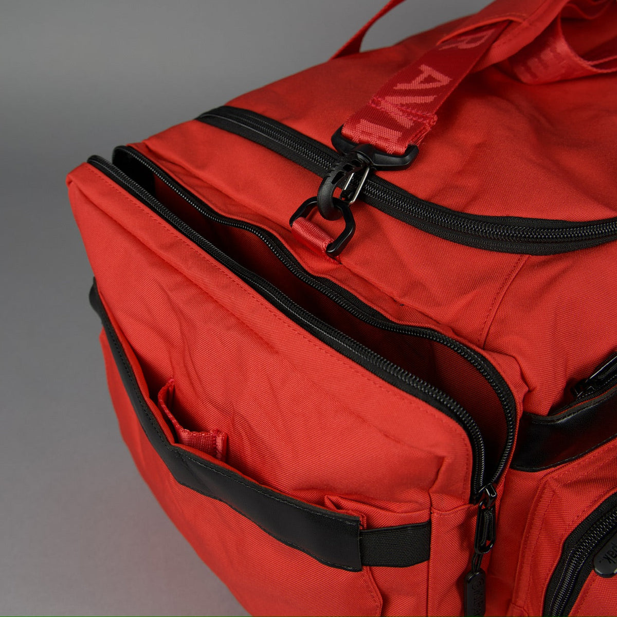 40L Ultimate Duffle Bag Elite Red - Image 15