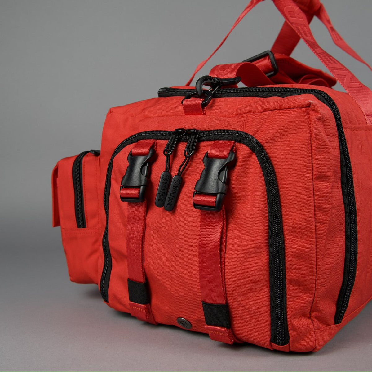 40L Ultimate Duffle Bag Elite Red - Image 16