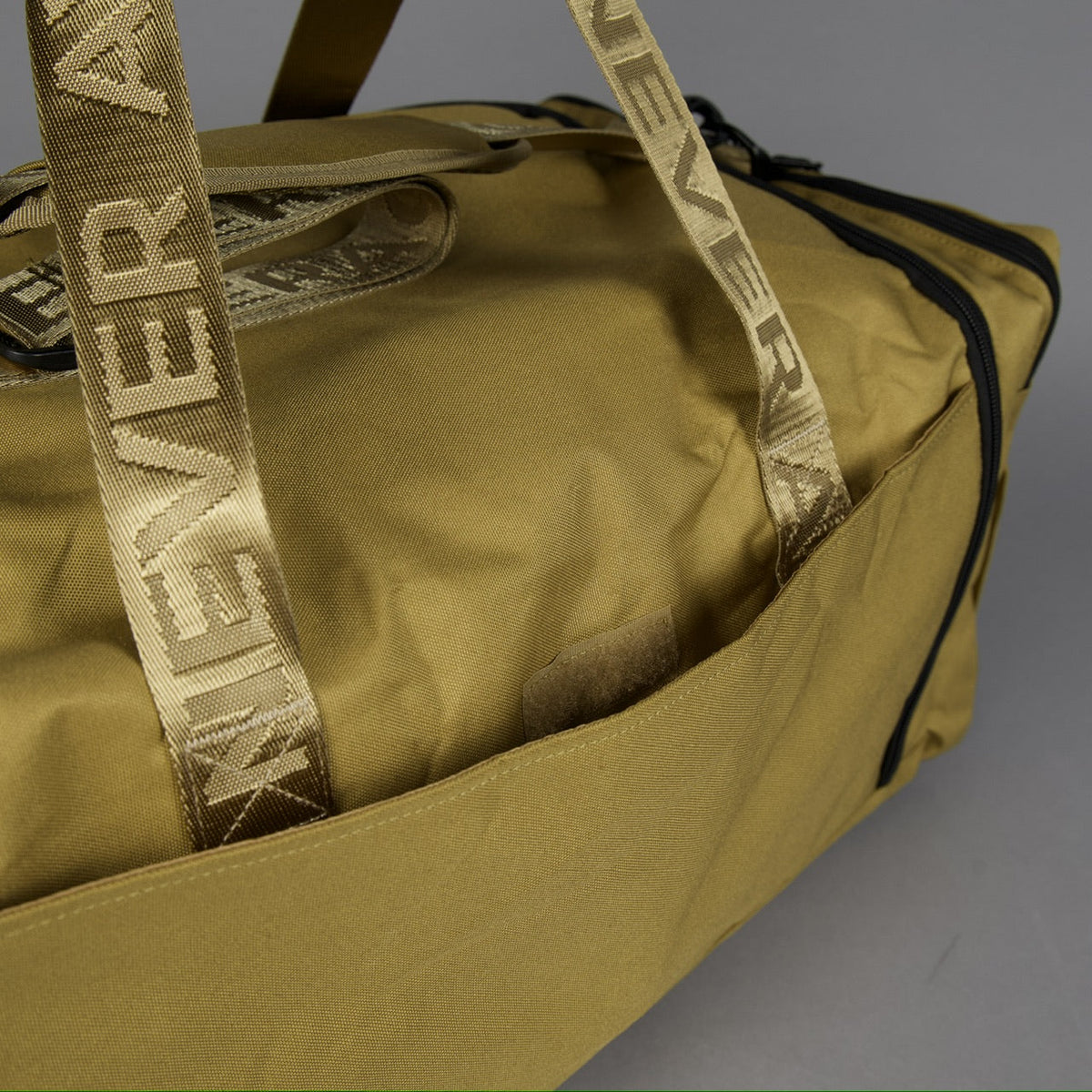 40L Ultimate Duffle Bag Khaki - Image 13