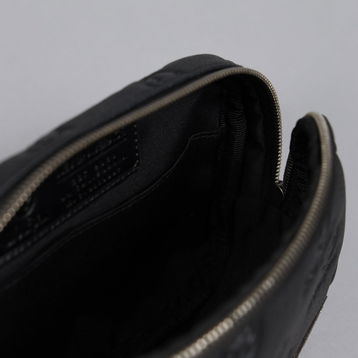 Crossbody Pack Black Luxury Leather - Image 10