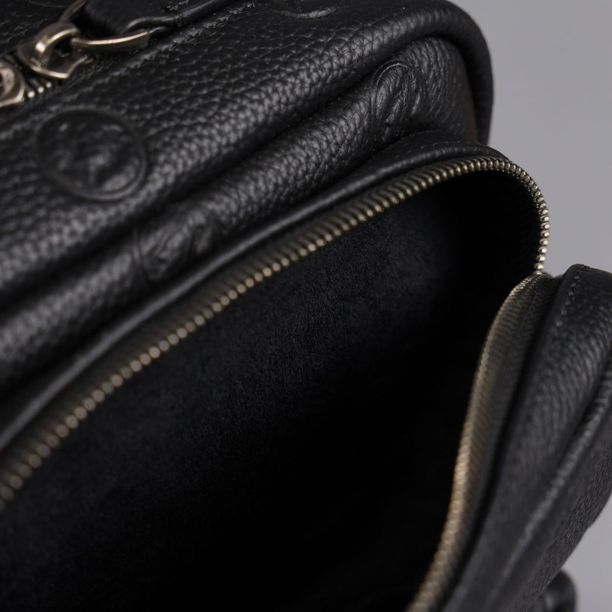 9L Backpack Luxury Leather - Image 23