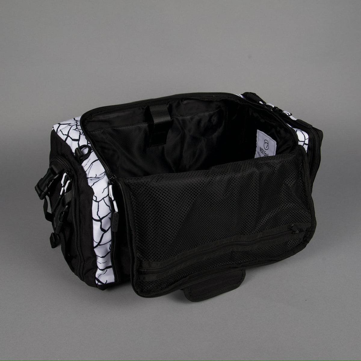 30L Perfect Duffle Bag Part 1: The Rise - Image 20
