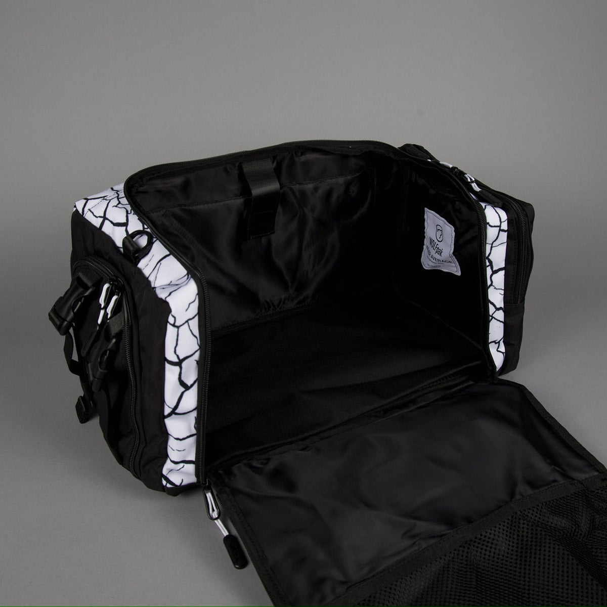 30L Perfect Duffle Bag Part 1: The Rise - Image 21