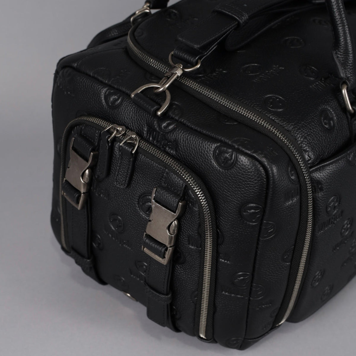 30L Perfect Duffle Bag Luxury Leather - Image 22
