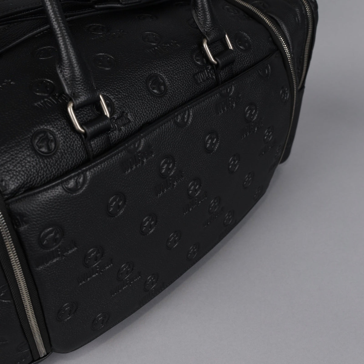 30L Perfect Duffle Bag Luxury Leather - Image 21