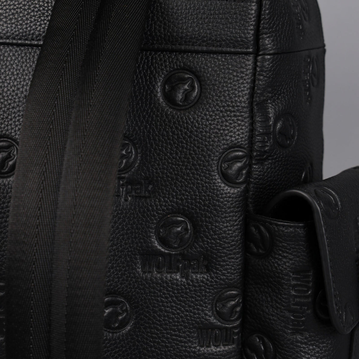 15L Backpack Luxury Leather - Image 18