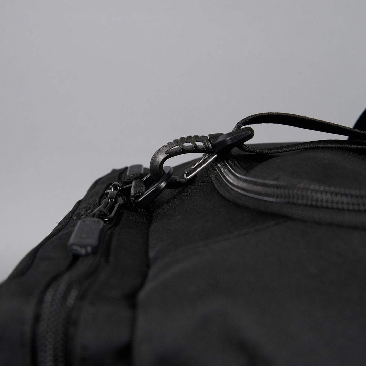 40L Ultimate Duffle Bag Alpha Black - Image 30