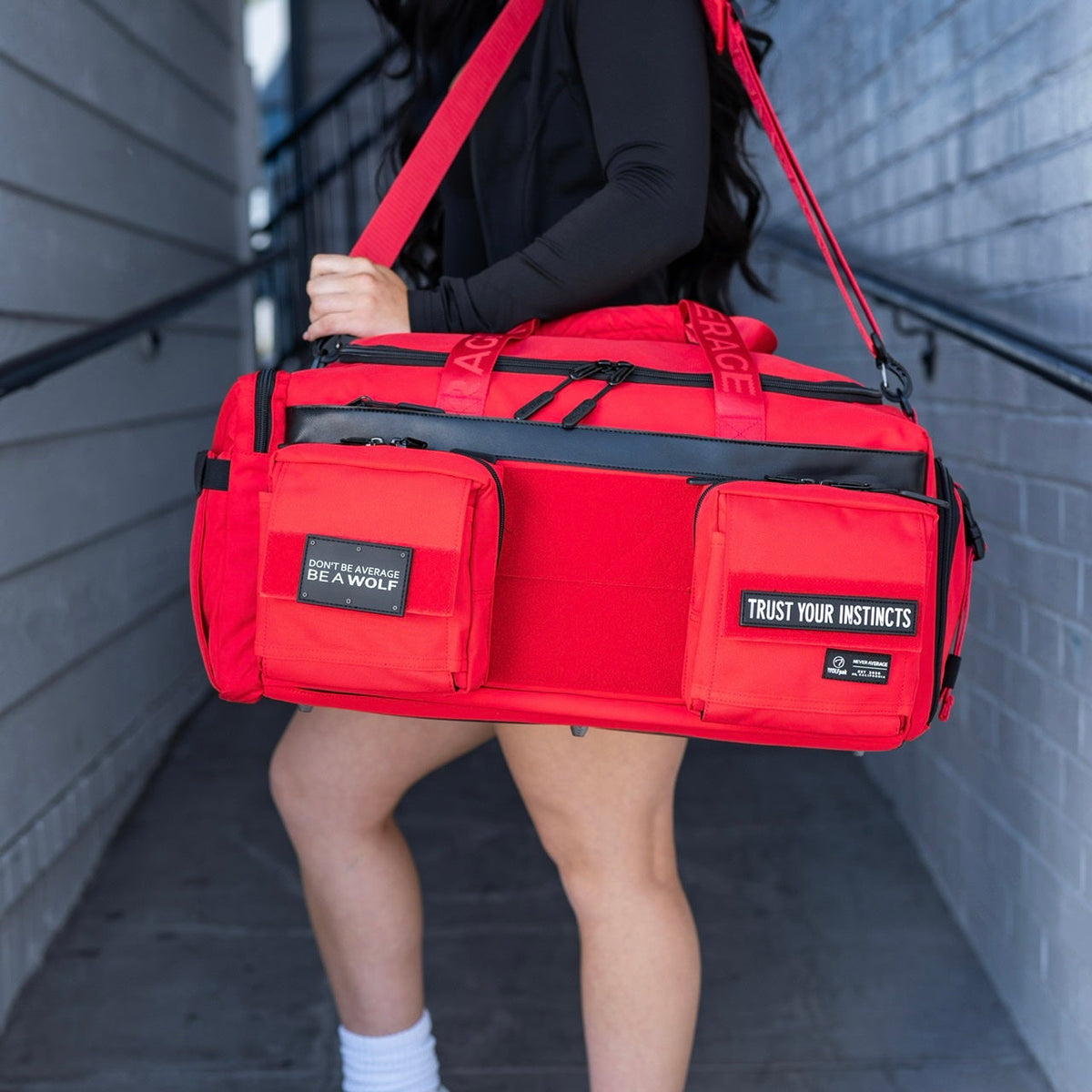 40L Ultimate Duffle Bag Elite Red - Image 4