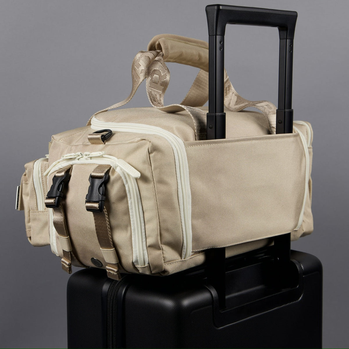 20L Mini Duffle Bag Neutral - Image 32