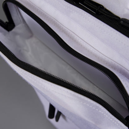 15L Backpack Polar White - Image 19