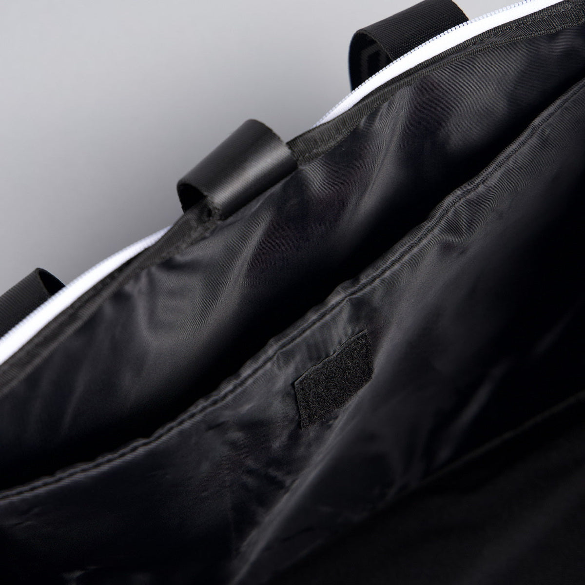 40L Ultimate Duffle Bag Alpha Black White Accents - Image 22
