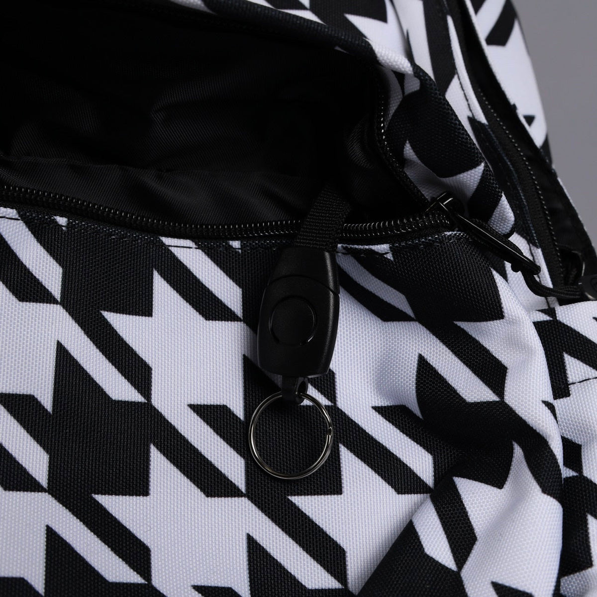 Houndstooth Classic Backpack - Image 16