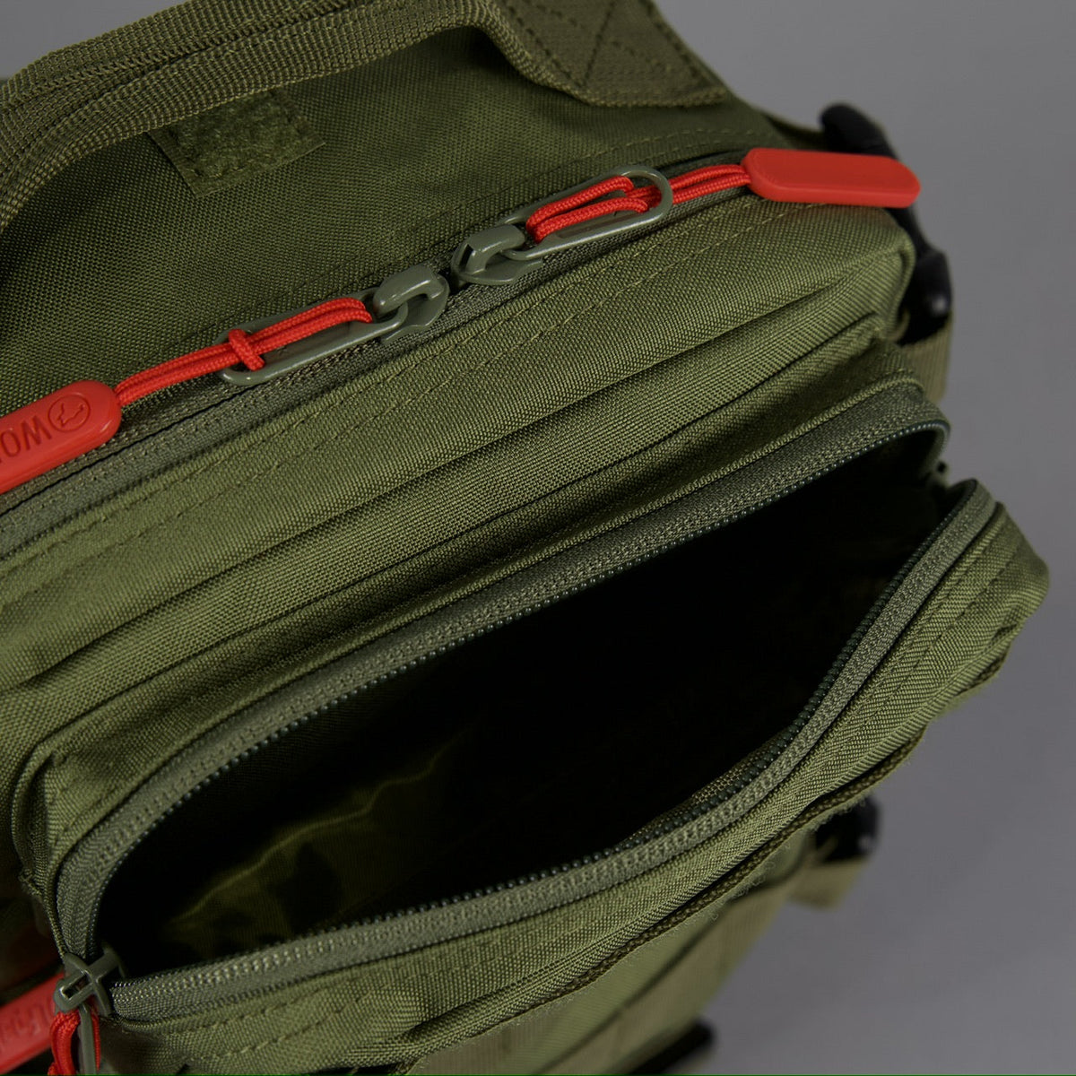 9L Backpack Mini Venom Green - Image 19