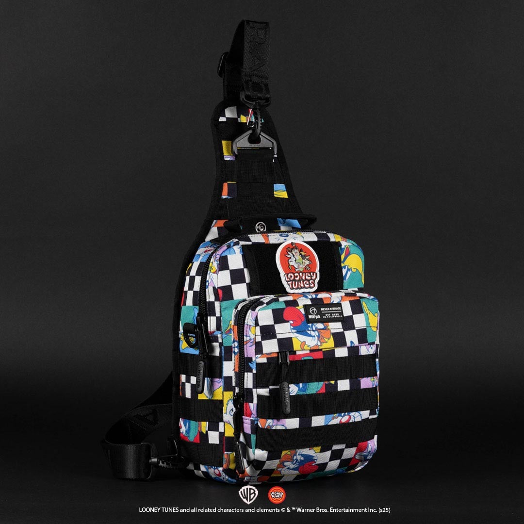 9L Tactical Sling Bag Looney Tunes - Image 5