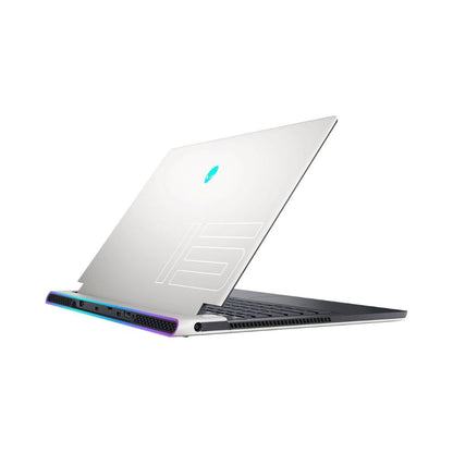 Alienware - x15 R1 15.6" FHD 360HZ Gaming Laptop - Intel i7-11800H - 16GB RAM - NVIDIA RTX 3070 - 512GB SSD - Lunar - Image 4
