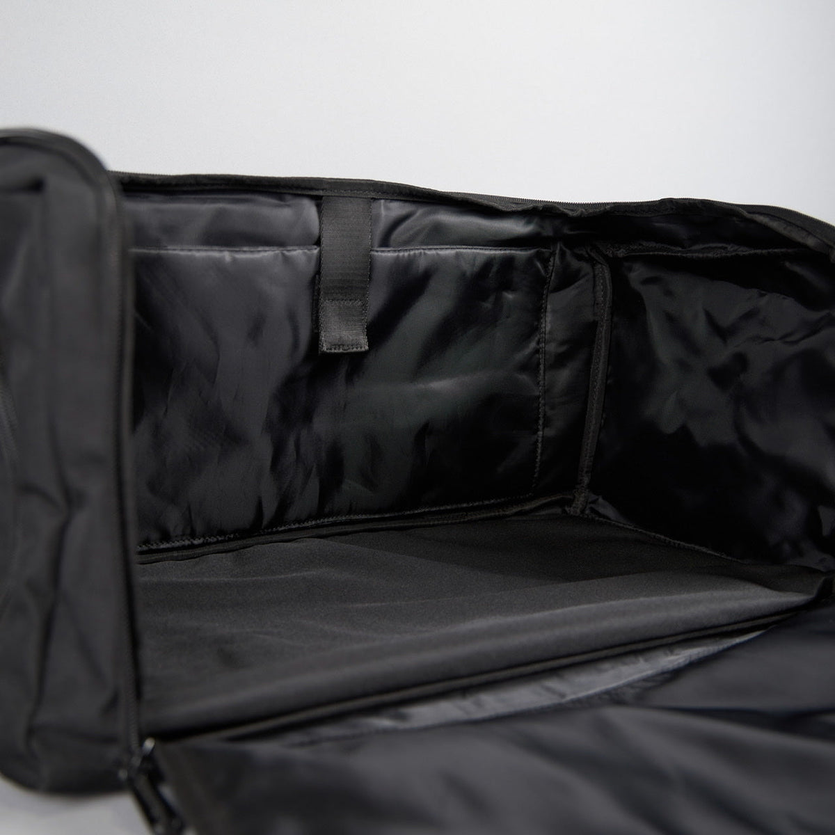 40L Ultimate Duffle Bag Alpha Black - Image 47