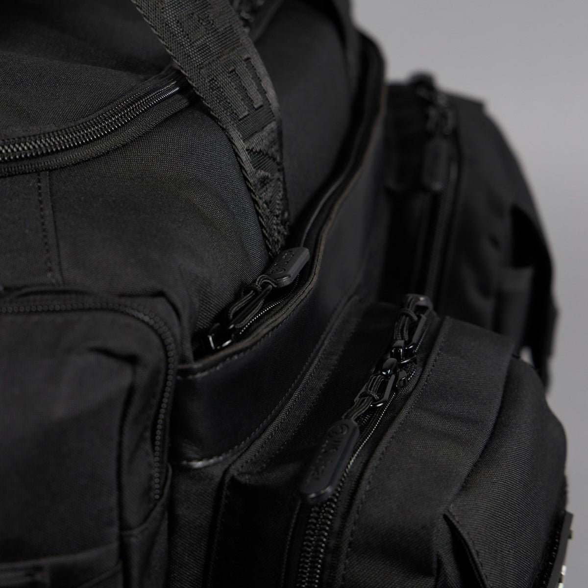 40L Alpha Black Meal Management Duffle Bag - Image 25
