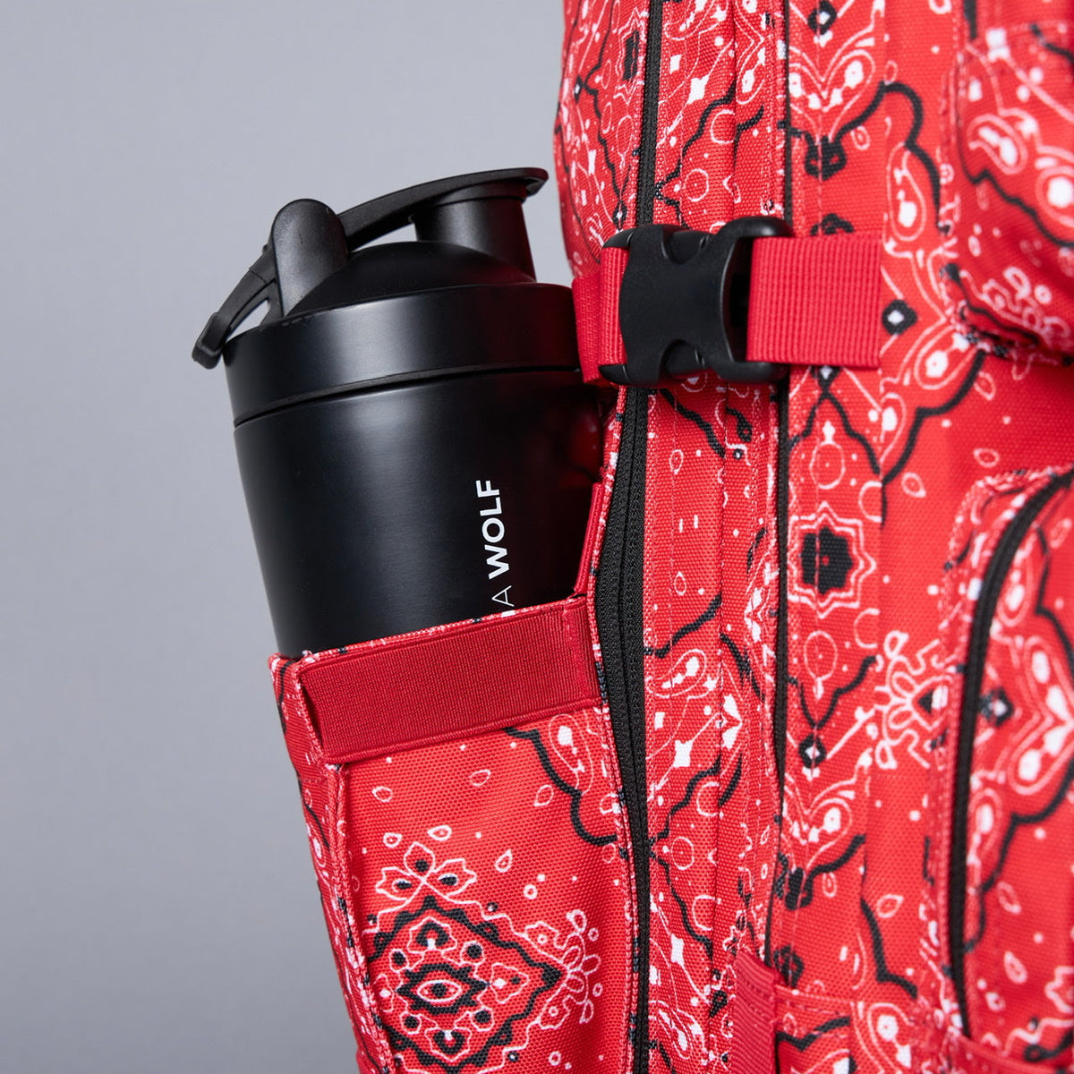 25L Backpack Red Bandana - Image 19