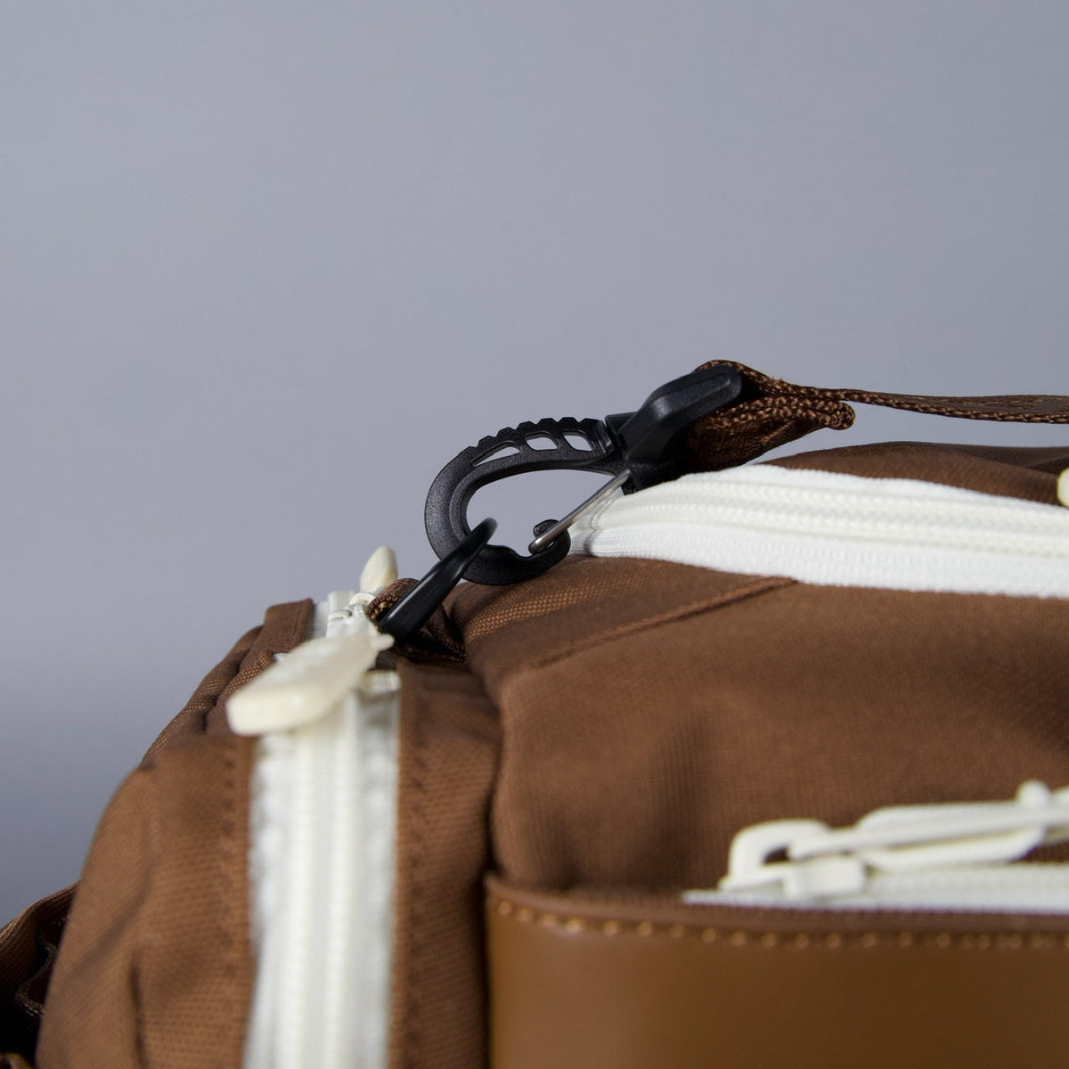 20L Mini Duffle Bag Cocoa - Image 27