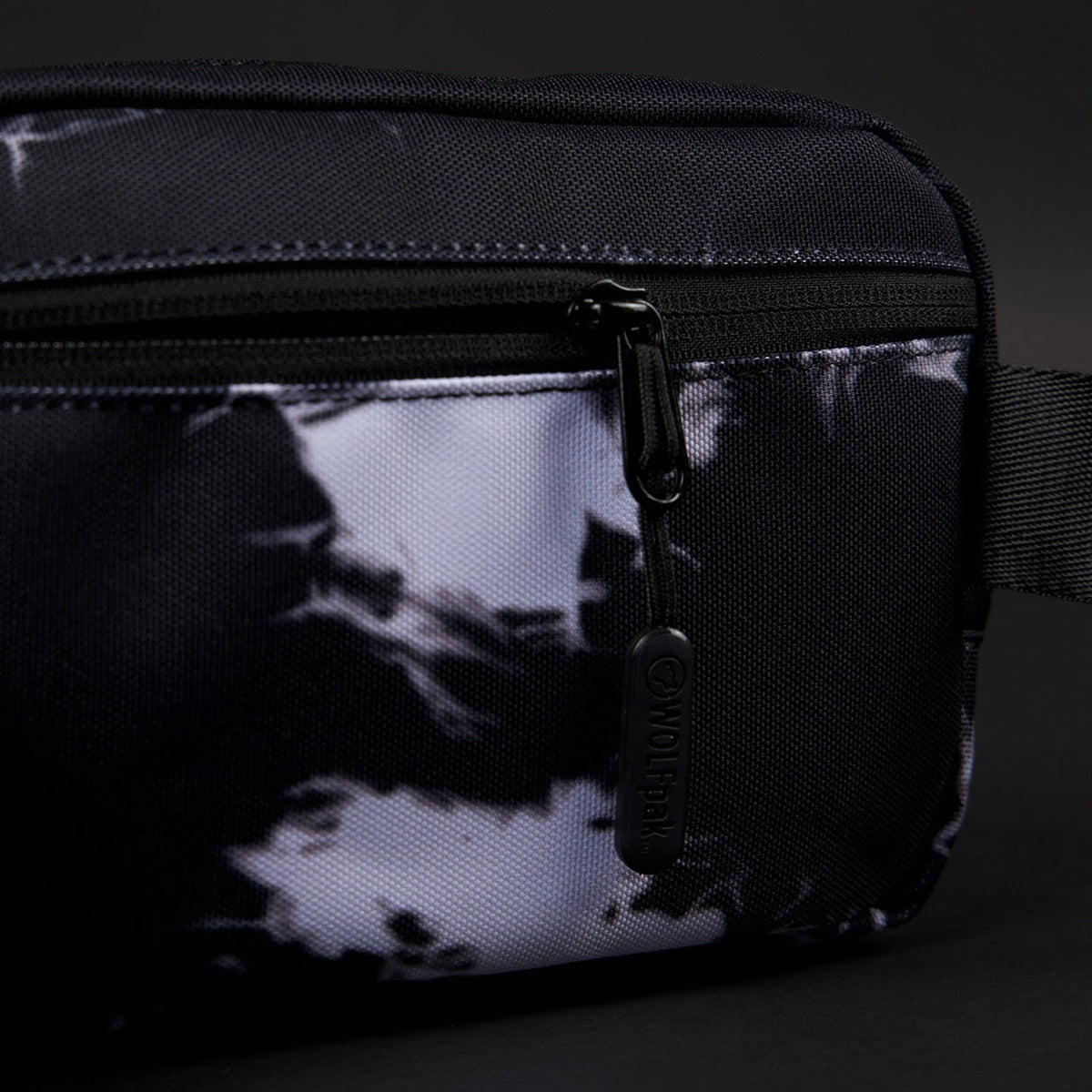 Crossbody Pack Black Lightning - Image 6