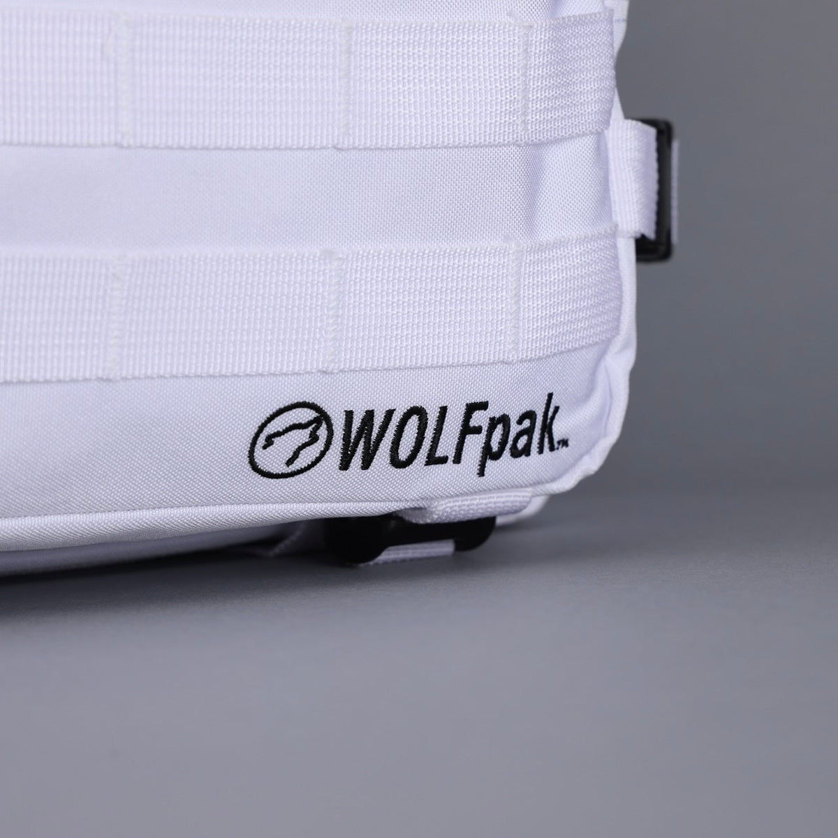 25L Backpack Polar White - Image 5
