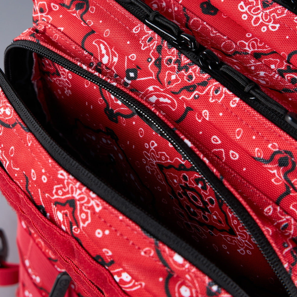 25L Backpack Red Bandana - Image 25