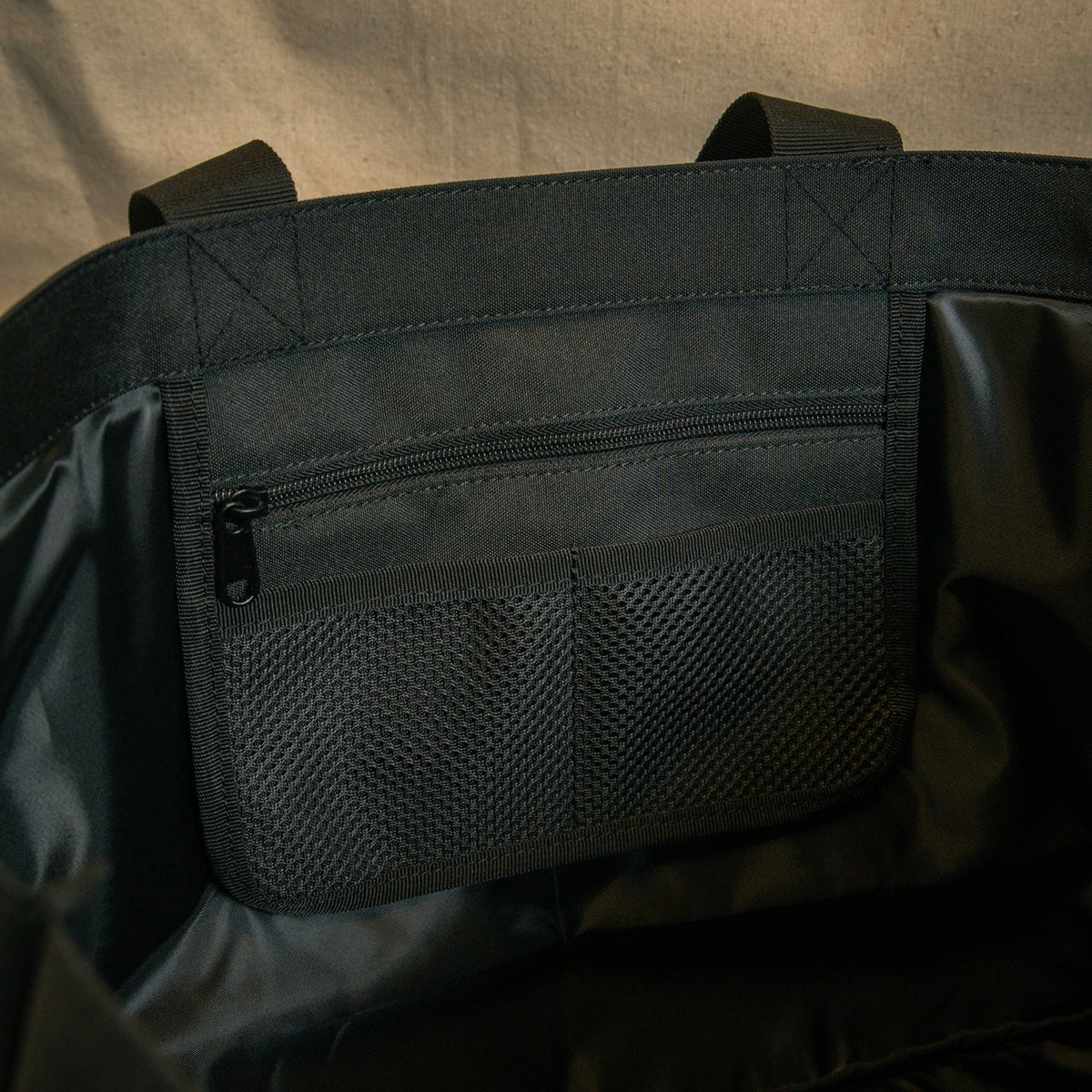 Tote Bag Alpha Black - Image 9