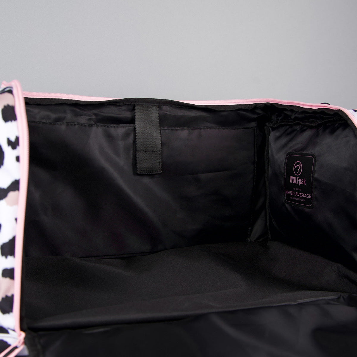 40L Ultimate Duffle Bag Leopard Pink Zip - Image 22