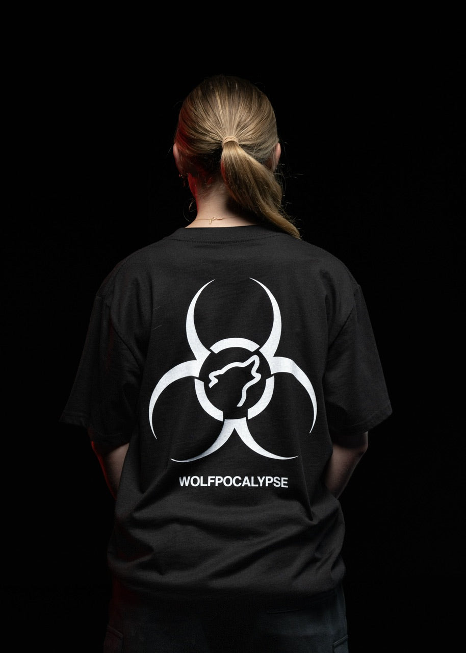 Apocalypse WOLFpocalypse Graphic T-Shirt - Image 4