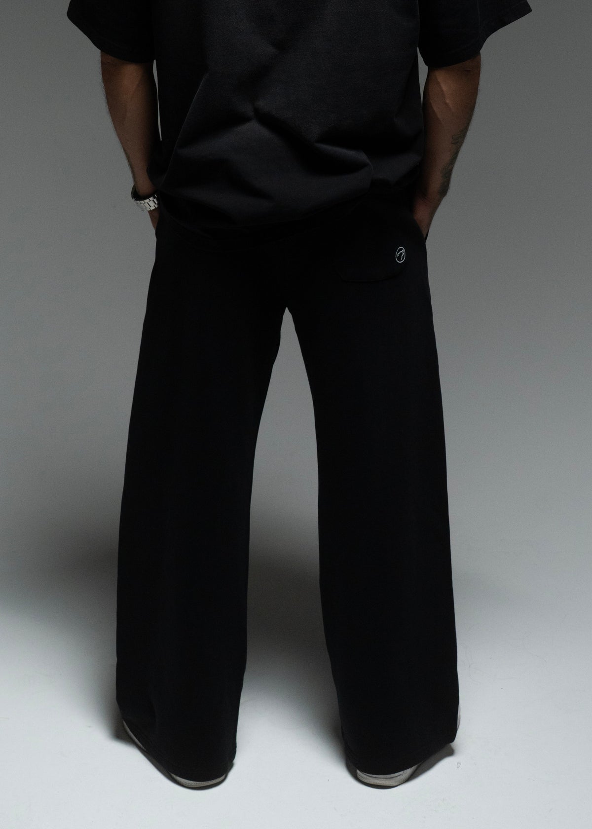 Ironwood Outline Wide Leg Sweat Pants - Image 2