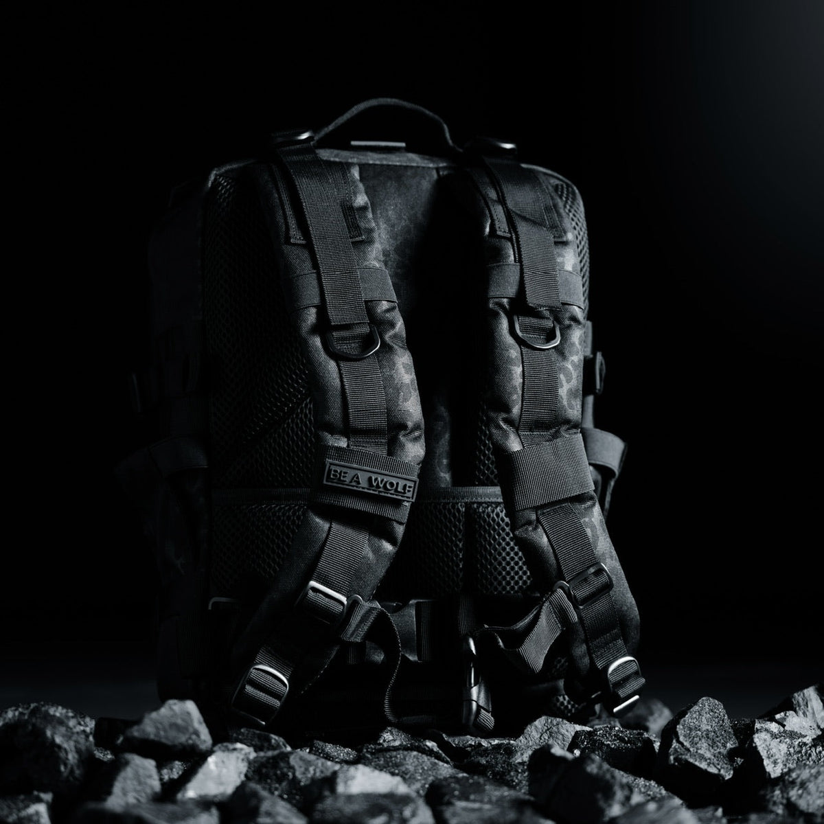 25L Backpack Black Leopard - Image 6