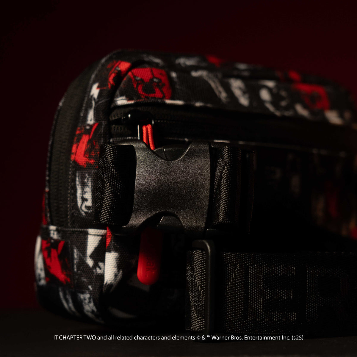 1.5L Crossbody Pack IT Chapter 2 - Image 5