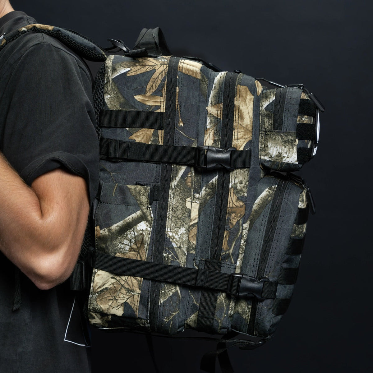 35L Realtree Edge Black Meal Prep Management - Image 7