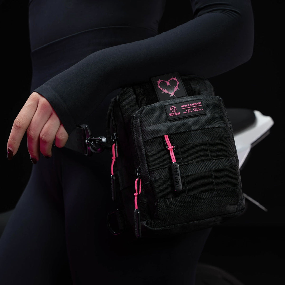 4L Mini Tactical Sling Bag Black Hearts - Image 5