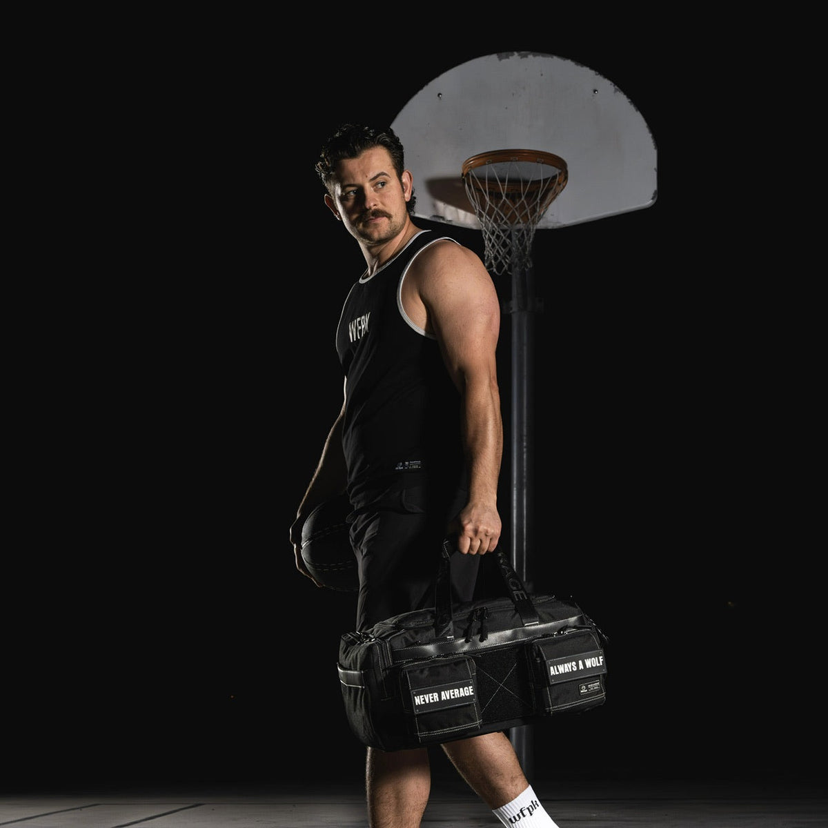 30L Perfect Duffle Bag Black Phantom - Image 4
